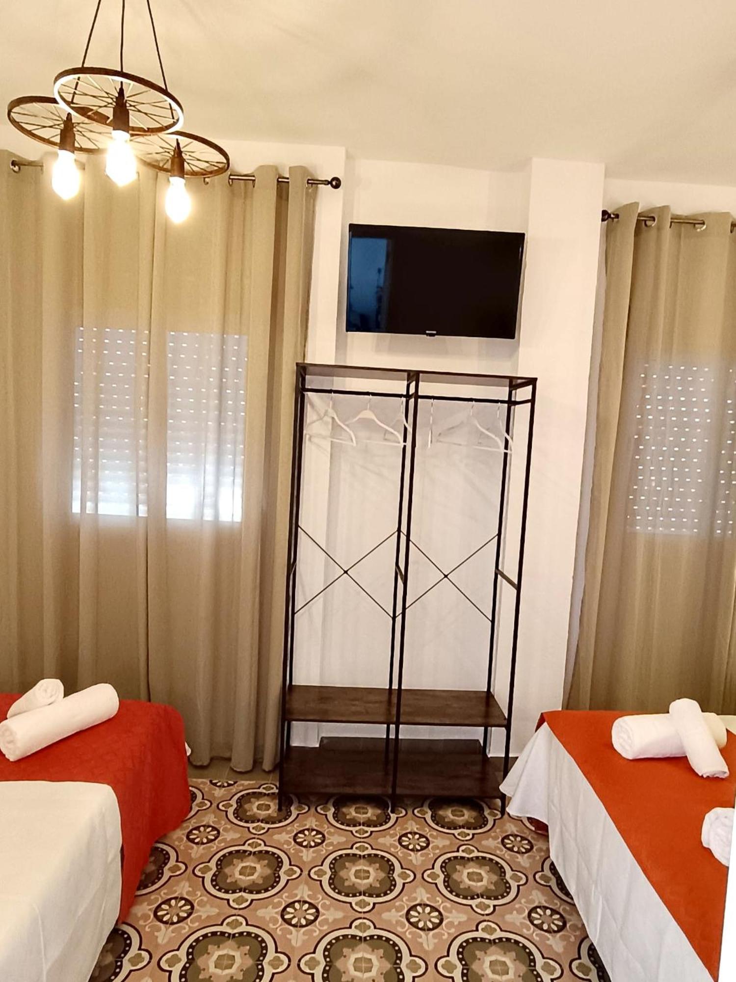 Hostal Casa Blanca Севиля Екстериор снимка